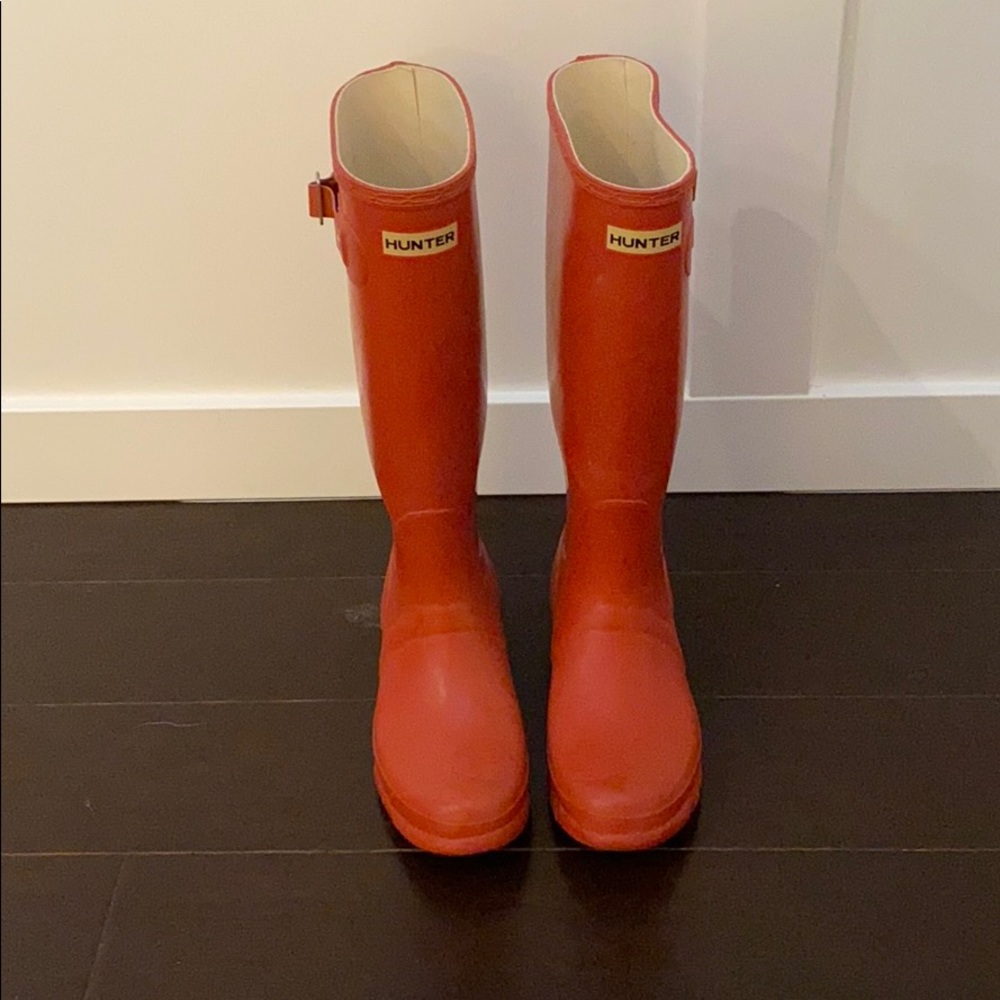 Women’s red hunter boots